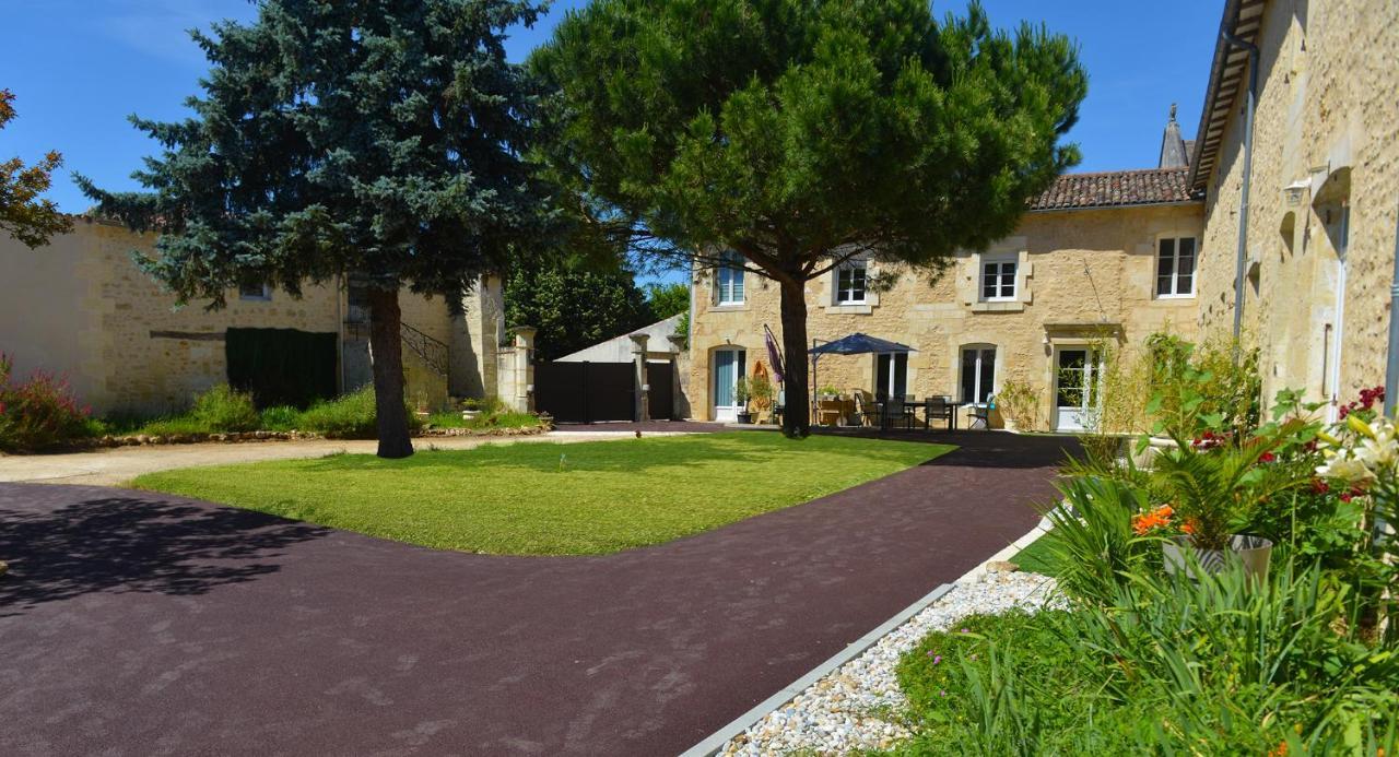Gites Jardin-Darcy - Piscine Au Sel Bois 외부 사진